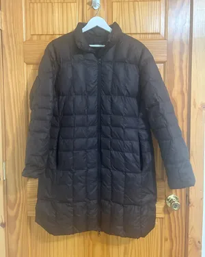 Lands' End Size Large Black Down Puffer Jacket thumbnail 1