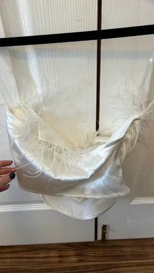 Blu Spero white strapless feathered top thumbnail 3