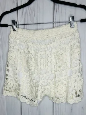 Umgee USA Women’s Crochet Lace Shorts Ivory Size M Boho Festival Drawstring thumbnail 5