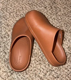 Crocs Clogs thumbnail 1