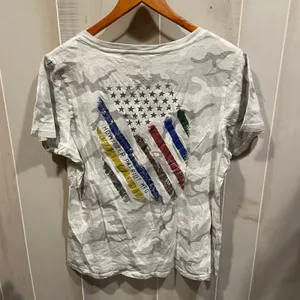 Cute camo v-neck classic stretchy t-shirt Howitzer Patriot Mfg. USA Merica thumbnail 3