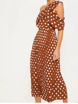 Pretty Little Thing Women's One-Shoulder Brown Polka Dot Midi Dress Size 4 thumbnail 2