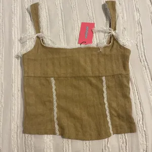 Edikted Beige Bustier Top thumbnail 2
