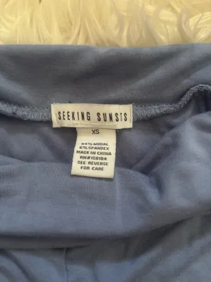 Seeking Sunsets Women's Blue Solid Flared Pants Modal/Spandex Size XS Regular thumbnail 2