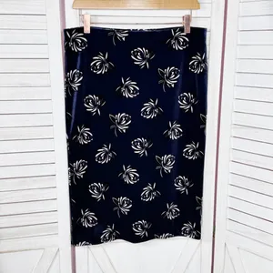 Loft Floral‎ Print Velvet Straight Pencil Skirt Navy Blue Medium thumbnail 8