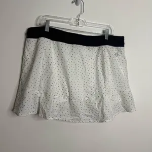NWT Tasc Peformance Rhythm Tennis Skirt White Ace Dot‎ Size X-Large thumbnail 5