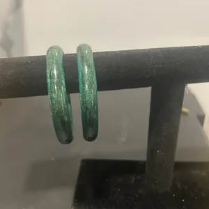 Elegant Green Bangle Bracelets thumbnail 6