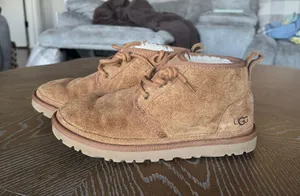 UGG Short Chestnut Boots thumbnail 3