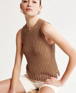 Abercrombie & Fitch Easy Shaker Sweater Tank Brown- Size Small thumbnail 1