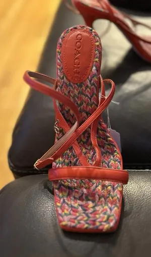 COACH Kaia Leather Sandal size 8.5 thumbnail 1