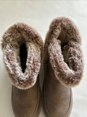Skechers Plush-Collar Ankle Booties in Taupe thumbnail 10