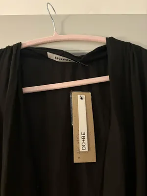 DO+BE Black Top thumbnail 2