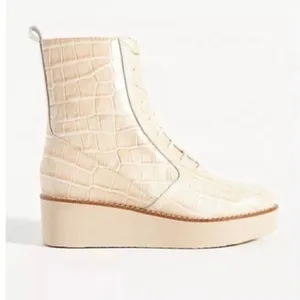 Anthropologie Boots lace up Stompy size 6 Cream thumbnail 2