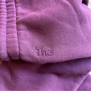 Aritzia TNA Cozy Fleece Boyfriend Sweatpants thumbnail 8