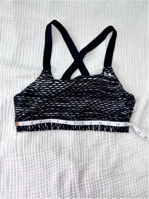 Women's Under Armour Sports Bra XL Black White Crossback Adjustable Straps thumbnail 4