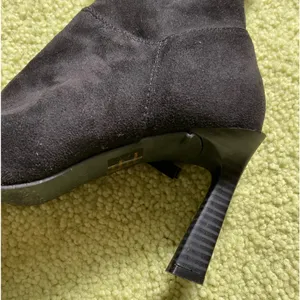 NEW🖤OPEN EDIT 🖤ANGELINA BOOTS 🖤 thumbnail 5
