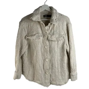 Zara Size S Shacket Jacket Cream Boucle Tweed Cropped Oversized Long Sleeve thumbnail 2