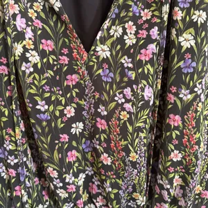 Amanda‎ Uprichard Orleans Long Sleeve Top in Charmont Size Medium Boho Floral thumbnail 3