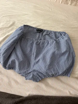 Pretty Little Thing shorts thumbnail 3