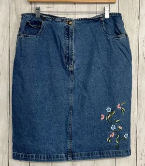 Bugle Boy Floral Embroidered Blue Denim Pockets Cottage Summer Vintage Skirt 16 thumbnail 1