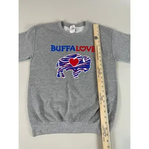 Gildan Activewear Womens Gray “Buffalo Love” Sweatshirt Size S thumbnail 3