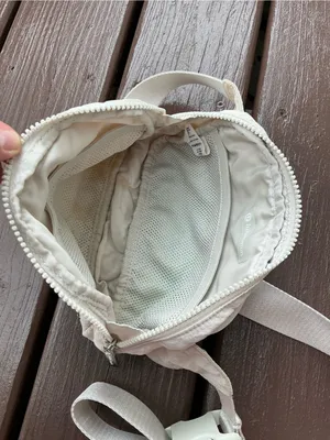 Lululemon Crossbody Sling Bag - Minimal Everyday Carry thumbnail 3