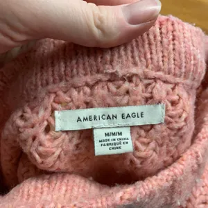 American Eagle Outfitters Pink Knit Cropped Sweater‎ Women's Size Medium Chunky thumbnail 5