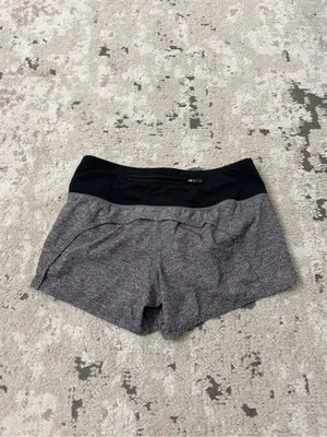 Lululemon Run Times Short II *4" Size 4 - Heather Lux Multi Black / Black thumbnail 2