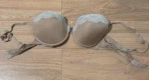 Unbranded‎ Nude Lace trim Bra Size 34c thumbnail 1