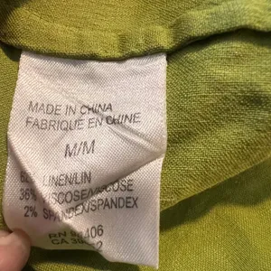 Theory‎ Womens Chartreuse BLOUSE Size medium Lime Green Linen Blend Henley TOP thumbnail 4