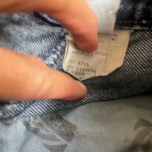 Rocky Mountain Clothing Co Vintage Western High Rise Studded Jeans 29/9 Blue USA thumbnail 7