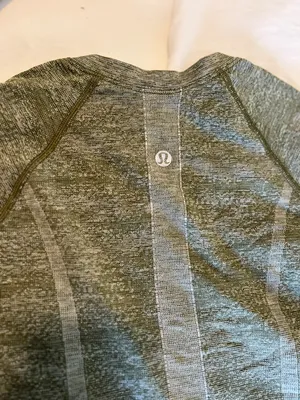 Lululemon Swiftly Tech Short Sleeve thumbnail 2