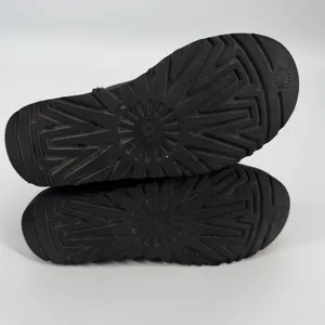 UGG Classic‎ Mini II Black Suede Shearling Ankle Boots 1016222 Womens Size 6 thumbnail 7
