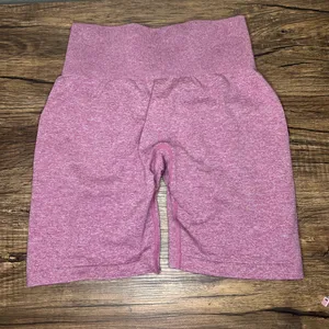 NVGTN Scrunch Butt Seamless Biker Shorts Womens Medium Pink Gym Workout thumbnail 2