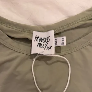 Princess Polly handa eco nylon top sage size 6 thumbnail 3