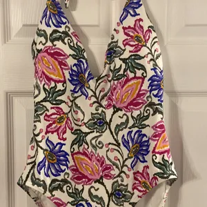 Loft Women’S One Piece Swim Size M Brand New With Tag See All Photos thumbnail 2