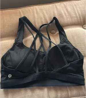 Lululemon Sports Bra  thumbnail 2
