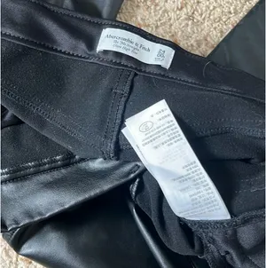 Abercrombie 90s Straight Leather Pants thumbnail 6