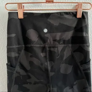 Yogalicious Lux Dark Camo Tights Shorts Bike Short XS thumbnail 5