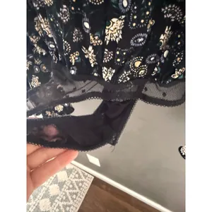 Intimately Free People Black‎ Floral Tiered Bell Sleeve Button Front Bodysuit M thumbnail 8