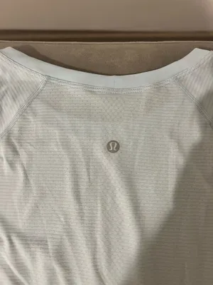 Lululemon Swiftly Tech Long Sleeve Shirt thumbnail 4