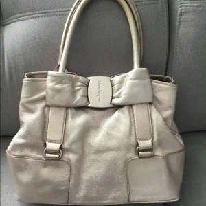 Salvatore Ferragamo dressy bag💖💖 thumbnail 3