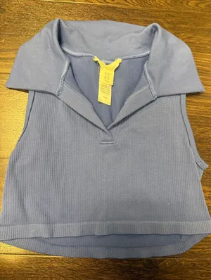 Happily Grey‎ Blue Ribbed Sleeveless Polo Crop Top - Size M/L thumbnail 1