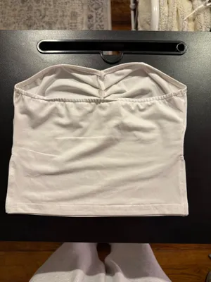 SHEIN Cropped White Tube Top thumbnail 3
