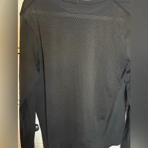 lululemon long sleeve thumbnail 4