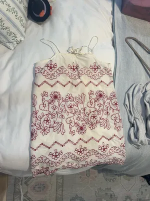 Zara white cotton red embroidery dress thumbnail 5