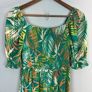 Betsey Johnson Maxi Dress Small Green Palm‎ Leaf Tropical Smocked Puff Sleeve thumbnail 3