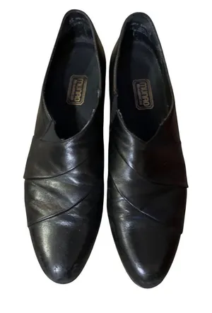 Munro Alison Black Leather Slip On 12 SS Narrow Used thumbnail 1