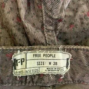 FREE PEOPLE‎ Brown Curdoroy Floral Skinny Pants 28 thumbnail 3