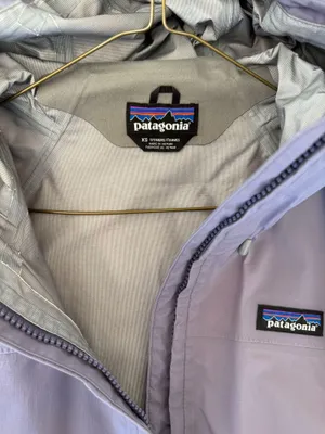 Patagonia Rain Jacket Women’s thumbnail 3